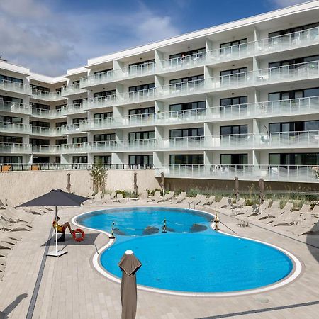 Polanki Aqua Apartment With Parking By Renters Prestige Kolobrzeg Exterior photo